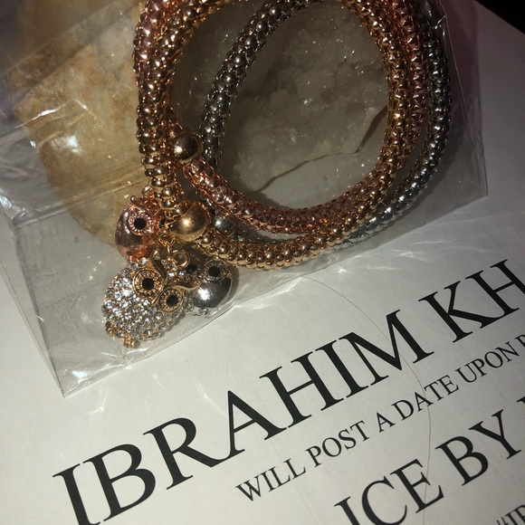 Glam Stretchy Bracelets. $15 Per Set… - Picture 12 of 16